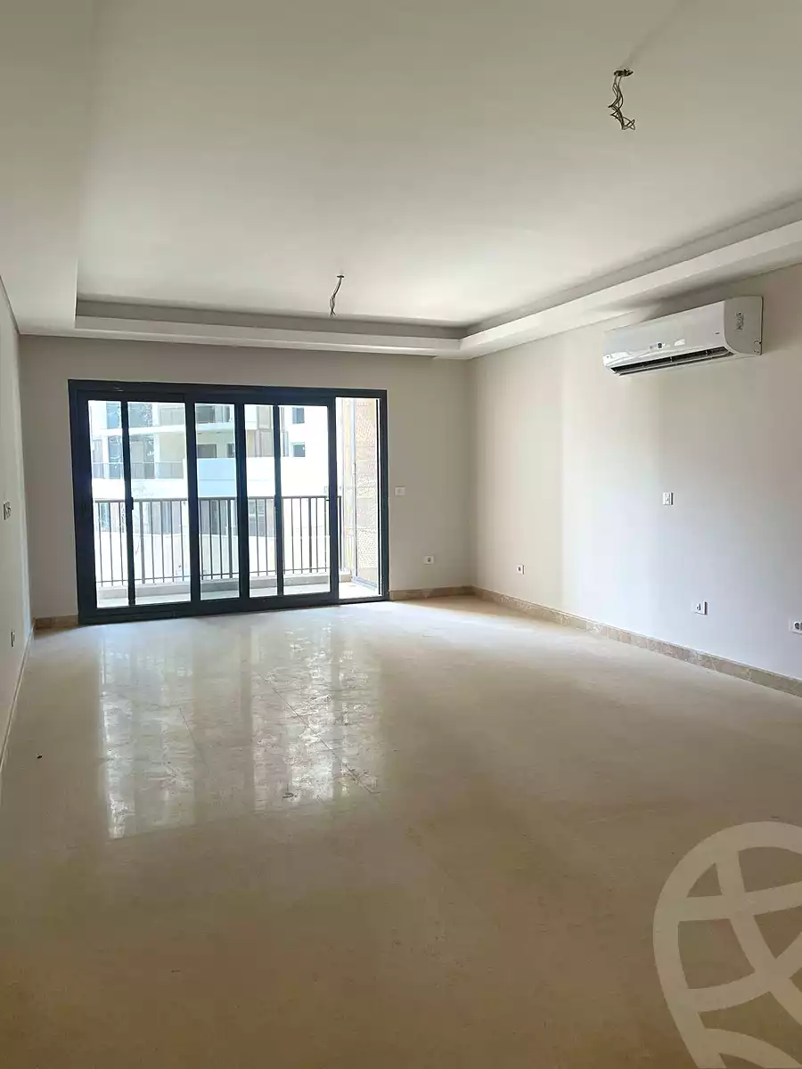 https://aqarmap.com.eg/ar/listing/6839018-for-sale-cairo-el-sheikh-zayed-city-compounds-zyd-wr-llttwyr-z-tower