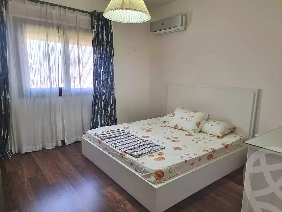 https://aqarmap.com.eg/ar/listing/6839357-for-rent-cairo-new-cairo-compounds-mivida-mivida-parcel
