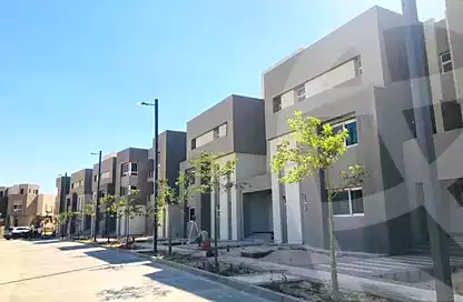 https://aqarmap.com.eg/en/listing/6839509-for-sale-cairo-el-sheikh-zayed-city-compounds-etapa
