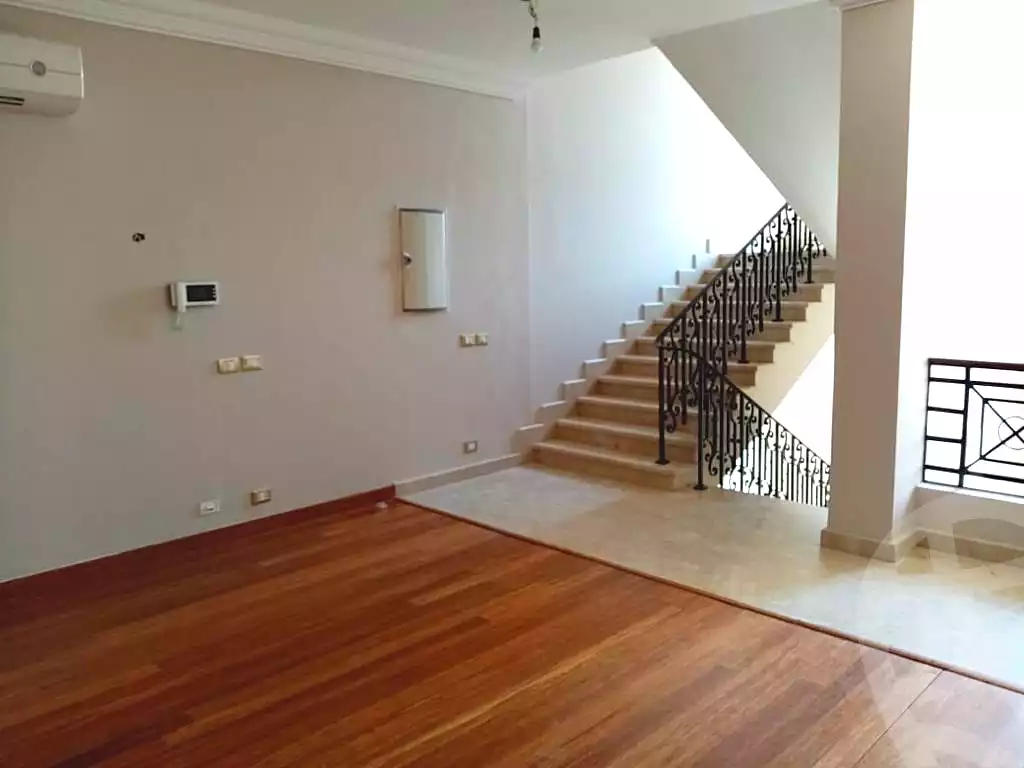 https://aqarmap.com.eg/en/listing/6839702-for-sale-cairo-new-cairo-compounds-el-deyar-mokhabarat