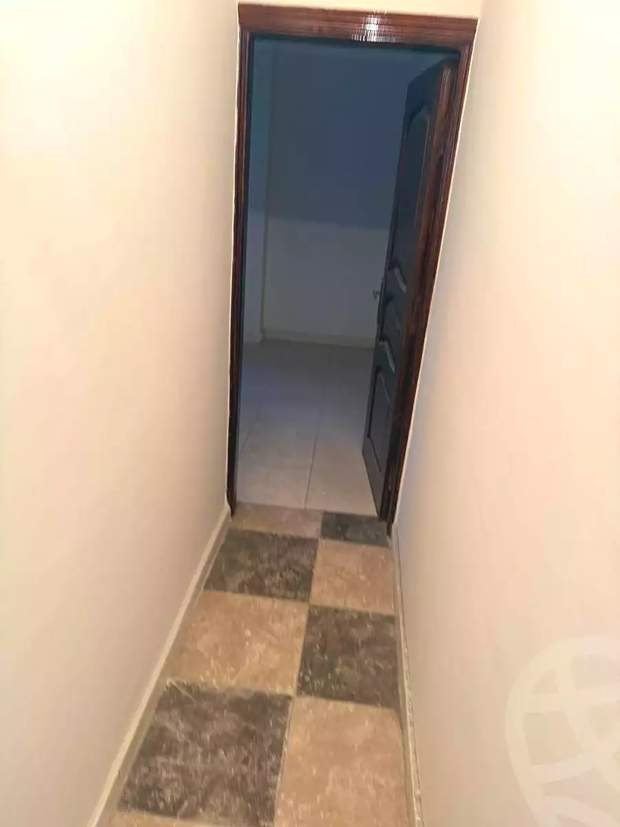 https://aqarmap.com.eg/ar/listing/6840122-for-rent-alexandria-el-asafra-salman-el-farsi-st