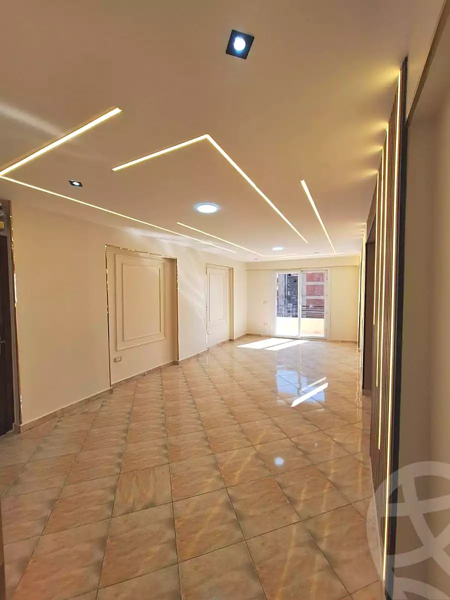 https://aqarmap.com.eg/ar/listing/6840249-for-sale-alexandria-sydy-bshr-sydy-bshr-bhry-shr-mhmwd-l-yswy