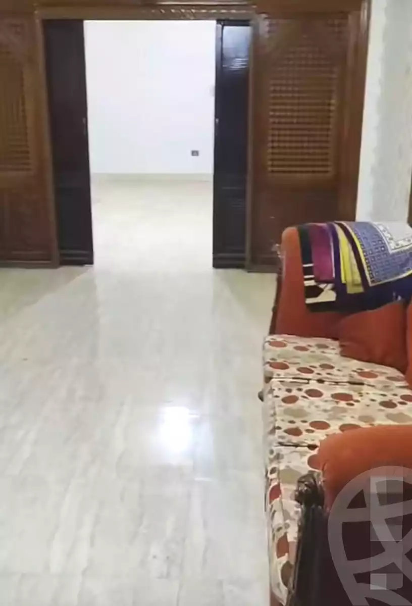 https://aqarmap.com.eg/en/listing/6840706-for-sale-cairo-shoubra-el-khalafwai-dolenat-st