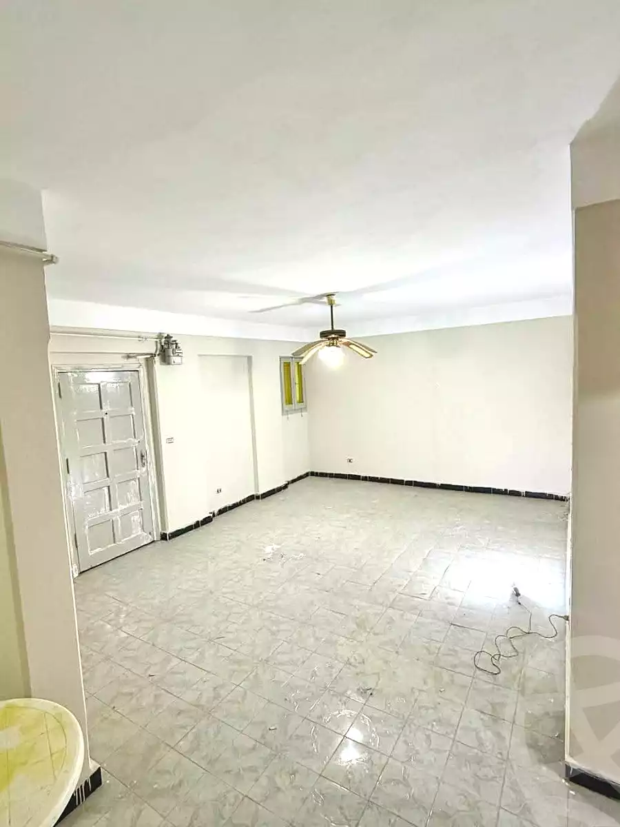 https://aqarmap.com.eg/ar/listing/6840886-for-sale-alexandria-al-agamy-lbytsh-shahr-al-assal-st