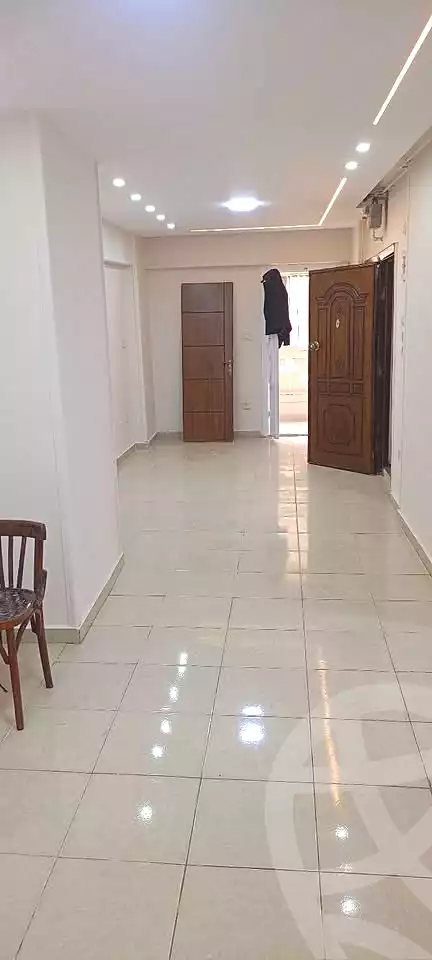 https://aqarmap.com.eg/ar/listing/6840961-for-sale-alexandria-sydy-bshr-sydy-bshr-bhry-shr-mhmd-njyb