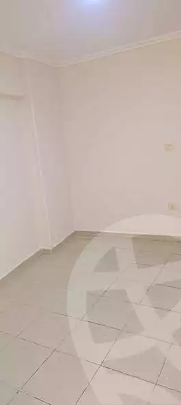 https://aqarmap.com.eg/ar/listing/6841372-for-sale-alexandria-sydy-bshr-sydy-bshr-bhry-shr-mhmd-njyb