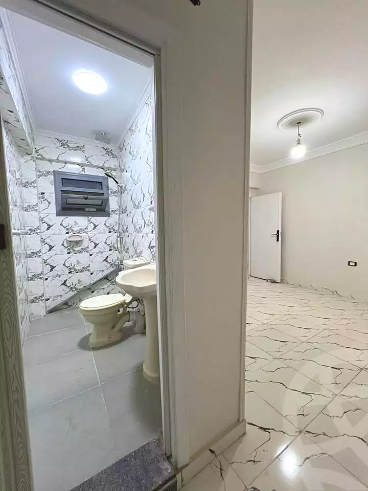 https://aqarmap.com.eg/en/listing/6841407-for-sale-alexandria-al-agamy-lbytsh-shahr-al-assal-st
