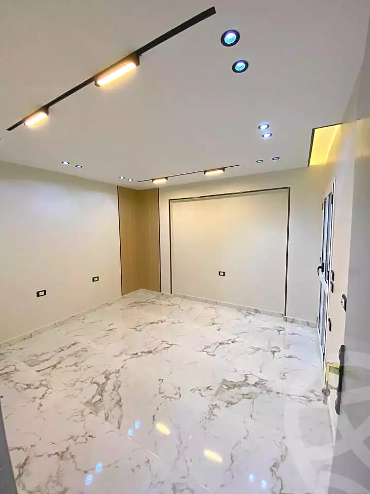https://aqarmap.com.eg/en/listing/6841480-for-sale-alexandria-al-agamy-lbytsh-el-reyad-st