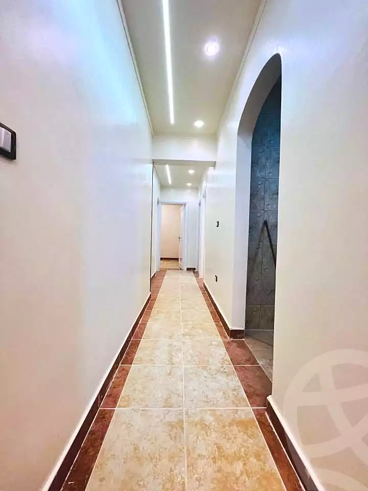 https://aqarmap.com.eg/ar/listing/6841546-for-sale-alexandria-al-agamy-shataa-el-nakheel