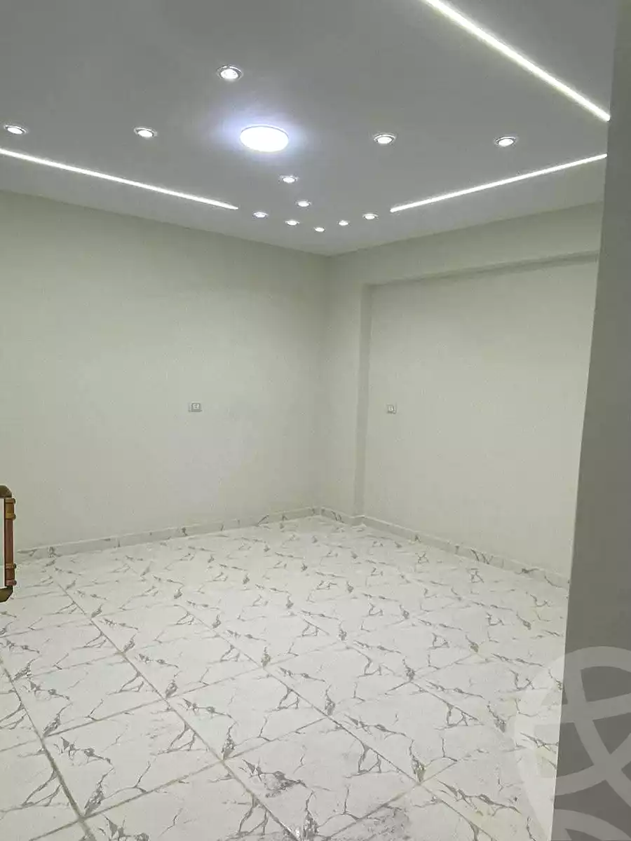 https://aqarmap.com.eg/ar/listing/6841811-for-sale-alexandria-al-agamy-el-hanouvel-abo-el-shawareb-st