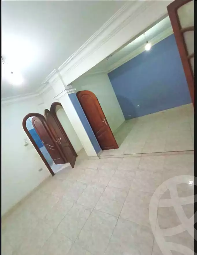 https://aqarmap.com.eg/ar/listing/6841835-for-sale-cairo-helwan-helwan-el-sharkeya-thabit-basha-st