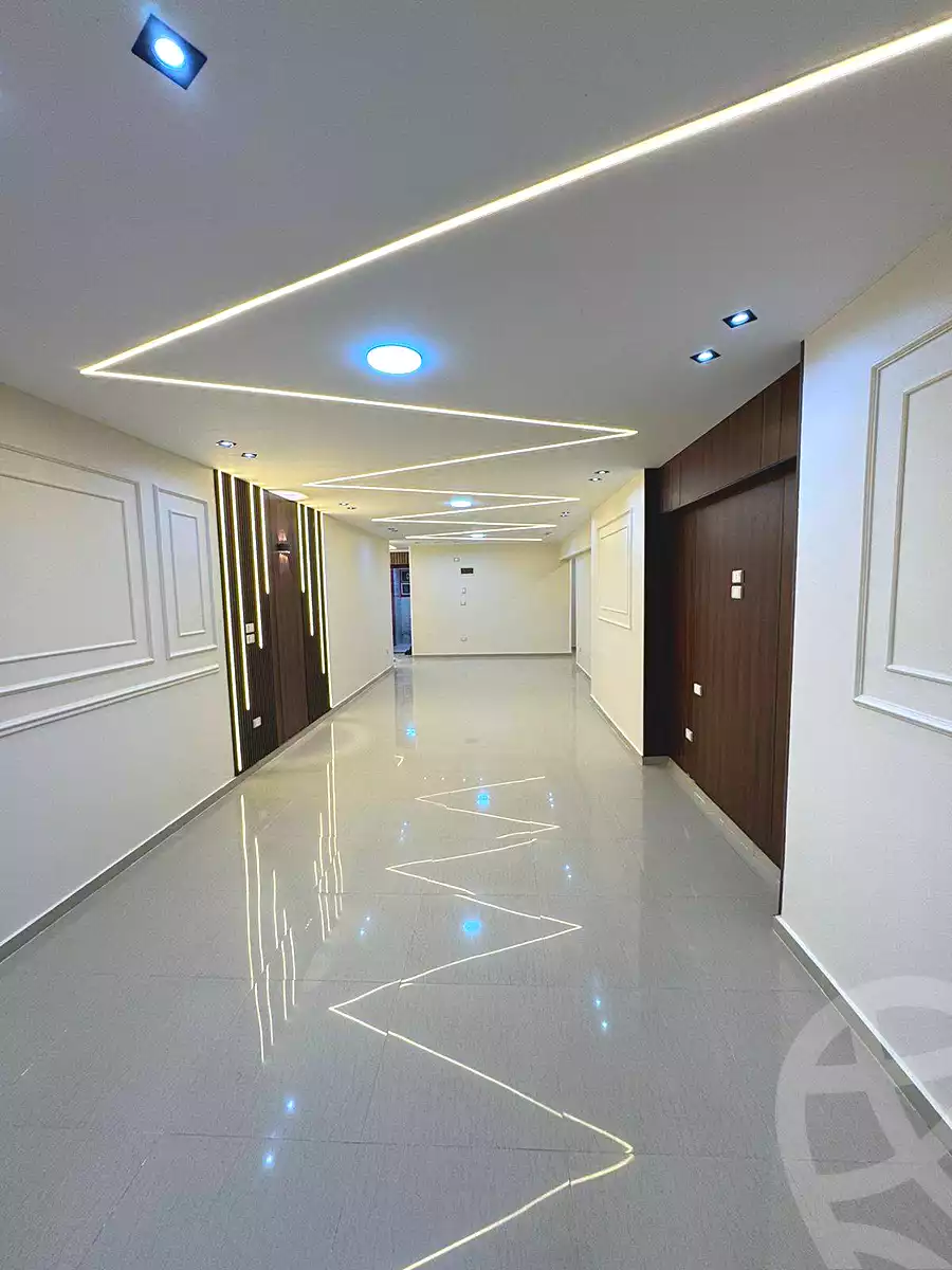 https://aqarmap.com.eg/ar/listing/6841956-for-sale-alexandria-miami-mahmoud-el-isawy-st