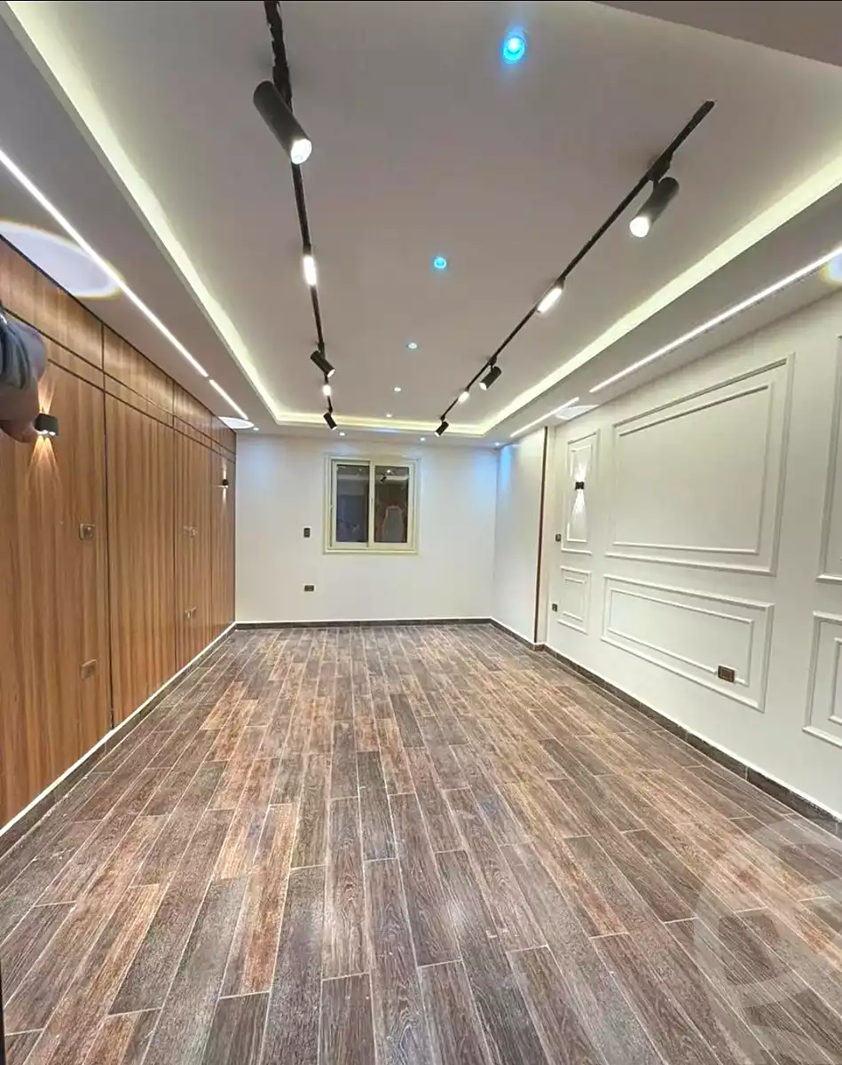 https://aqarmap.com.eg/en/listing/6842093-for-sale-alexandria-al-agamy-lbytsh