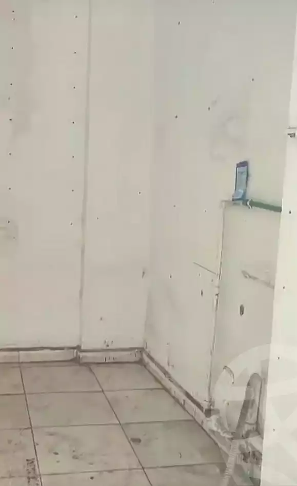 https://aqarmap.com.eg/en/listing/6842260-for-sale-alexandria-moharram-bey-erfan-st