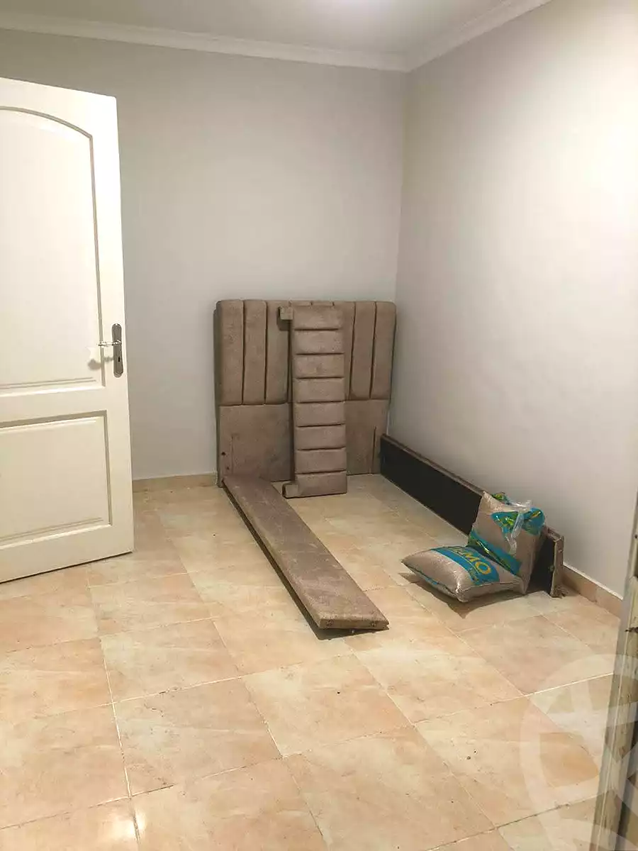 https://aqarmap.com.eg/ar/listing/6842313-for-sale-alexandria-sydy-bshr-sydy-bshr-bhry-shr-khld-bn-lwlyd