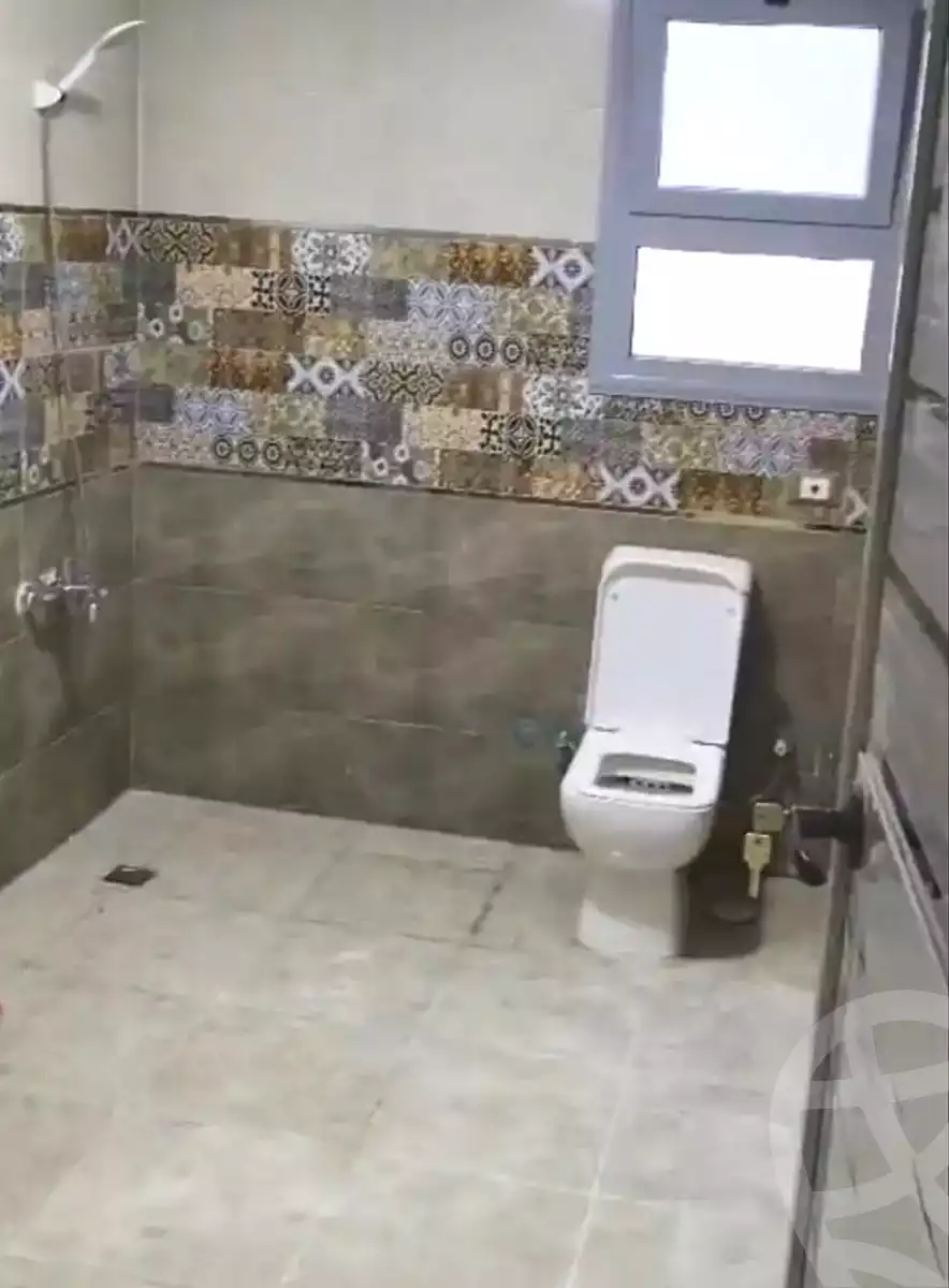 https://aqarmap.com.eg/ar/listing/6842354-for-sale-alexandria-al-agamy-lbytsh