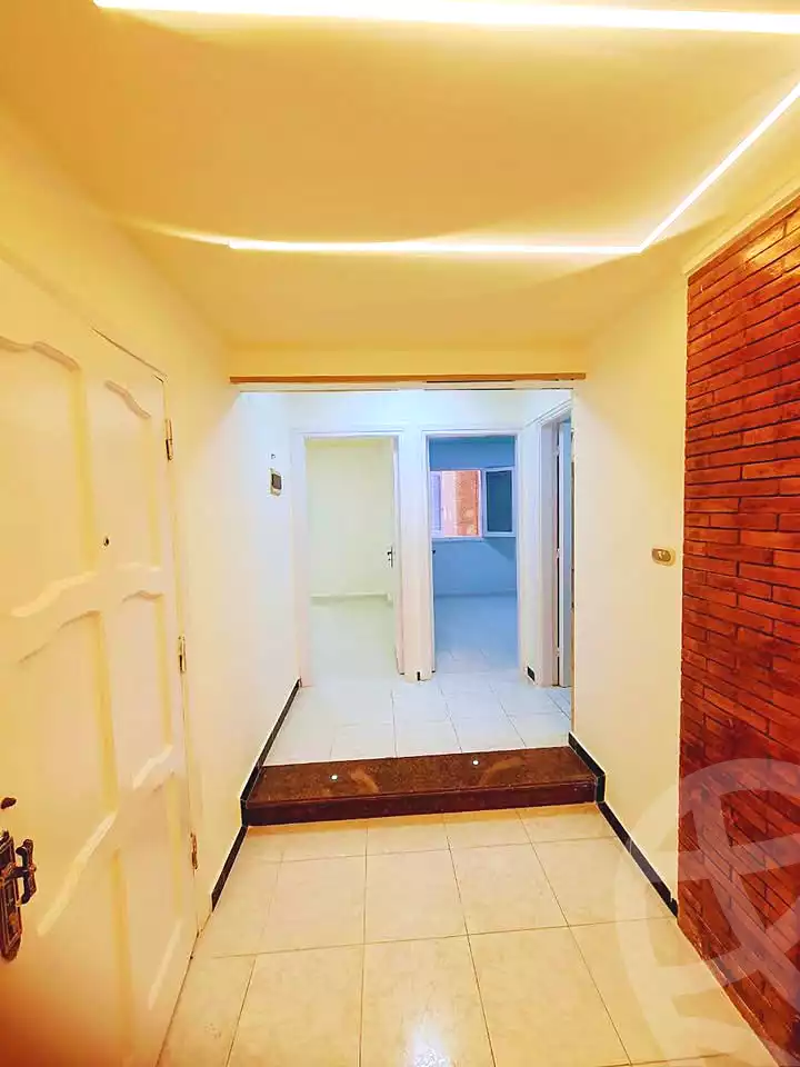 https://aqarmap.com.eg/ar/listing/6842502-for-sale-alexandria-al-agamy-shataa-el-nakheel