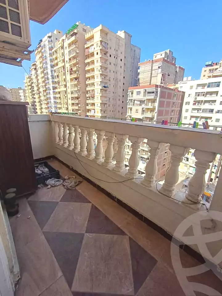 https://aqarmap.com.eg/ar/listing/6842504-for-sale-alexandria-sydy-bshr-sydy-bshr-bhry-shr-mhmd-njyb