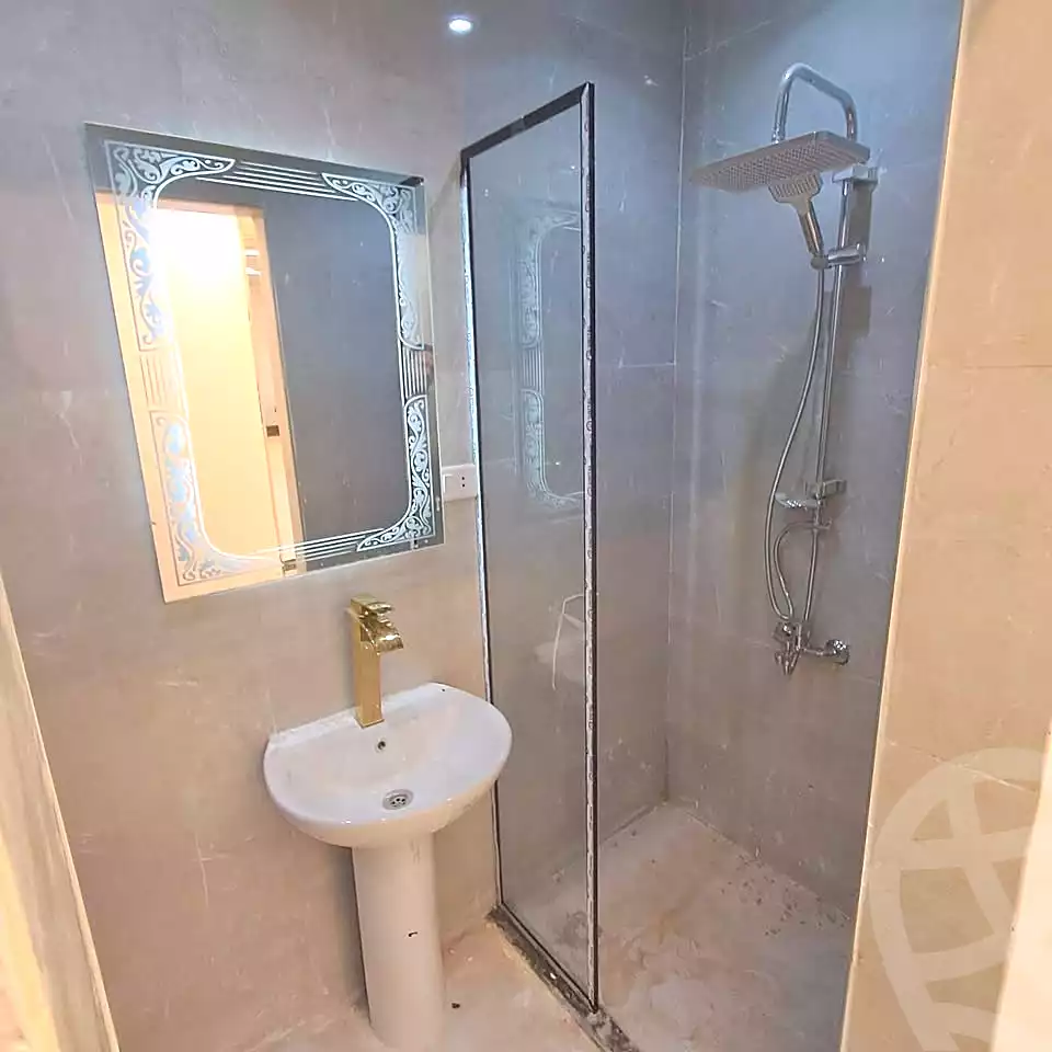 https://aqarmap.com.eg/en/listing/6842629-for-sale-alexandria-al-agamy-lbytsh-bianchiii