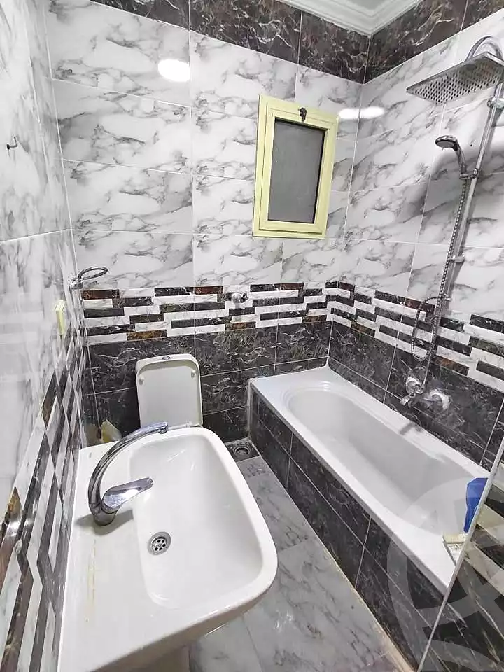 https://aqarmap.com.eg/ar/listing/6842728-for-sale-alexandria-sydy-bshr-sydy-bshr-bhry-shr-mhmwd-l-yswy