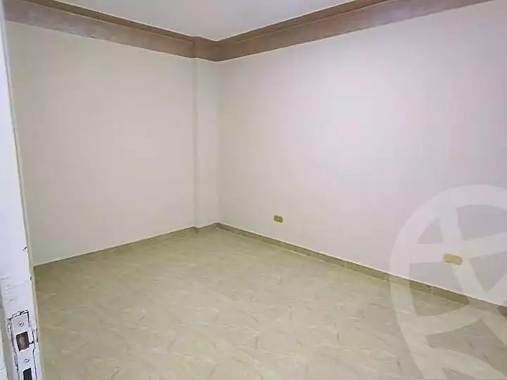 https://aqarmap.com.eg/ar/listing/6842759-for-sale-alexandria-lsywf-el-seyouf-qebly-el-ras-el-souda