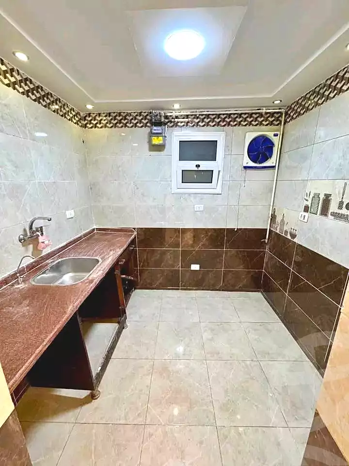 https://aqarmap.com.eg/ar/listing/6842828-for-sale-alexandria-sydy-bshr-sydy-bshr-bhry-gamal-abd-el-nasir-st