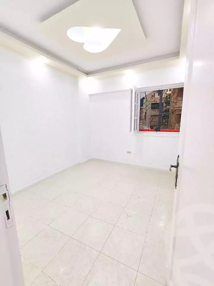 https://aqarmap.com.eg/en/listing/6842892-for-sale-alexandria-al-agamy-shataa-el-nakheel