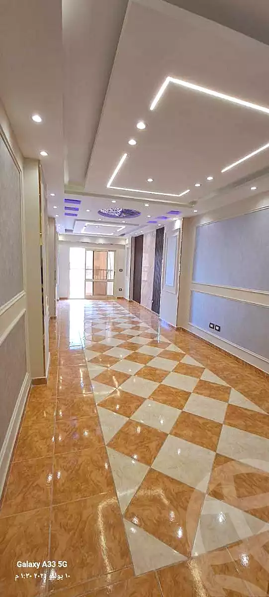 https://aqarmap.com.eg/ar/listing/6843945-for-sale-alexandria-sydy-bshr-sydy-bshr-bhry-mohamed-el-srafi-st.