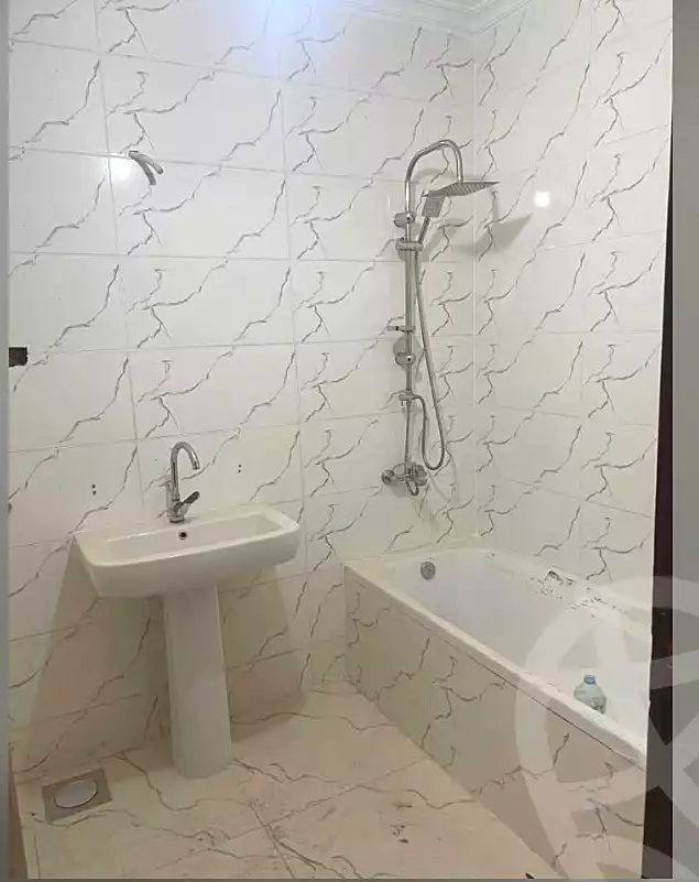 https://aqarmap.com.eg/ar/listing/6843975-for-sale-alexandria-al-agamy-el-kilo-21