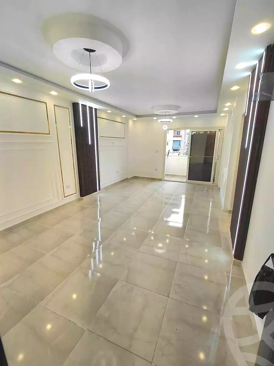 https://aqarmap.com.eg/ar/listing/6843993-for-sale-alexandria-sydy-bshr-sydy-bshr-bhry-gamal-abd-el-nasir-st