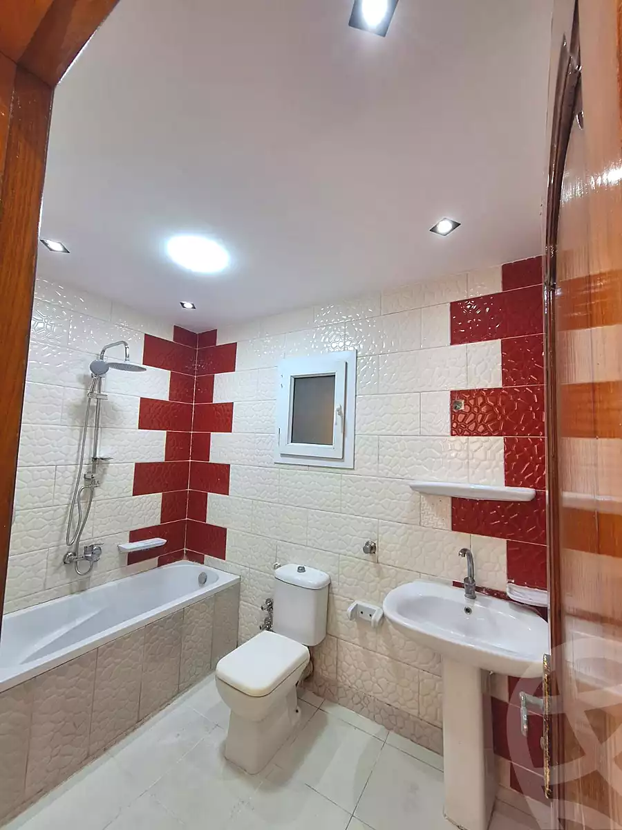 https://aqarmap.com.eg/ar/listing/6843995-for-sale-alexandria-sydy-bshr-sydy-bshr-bhry-shr-mhmwd-l-yswy