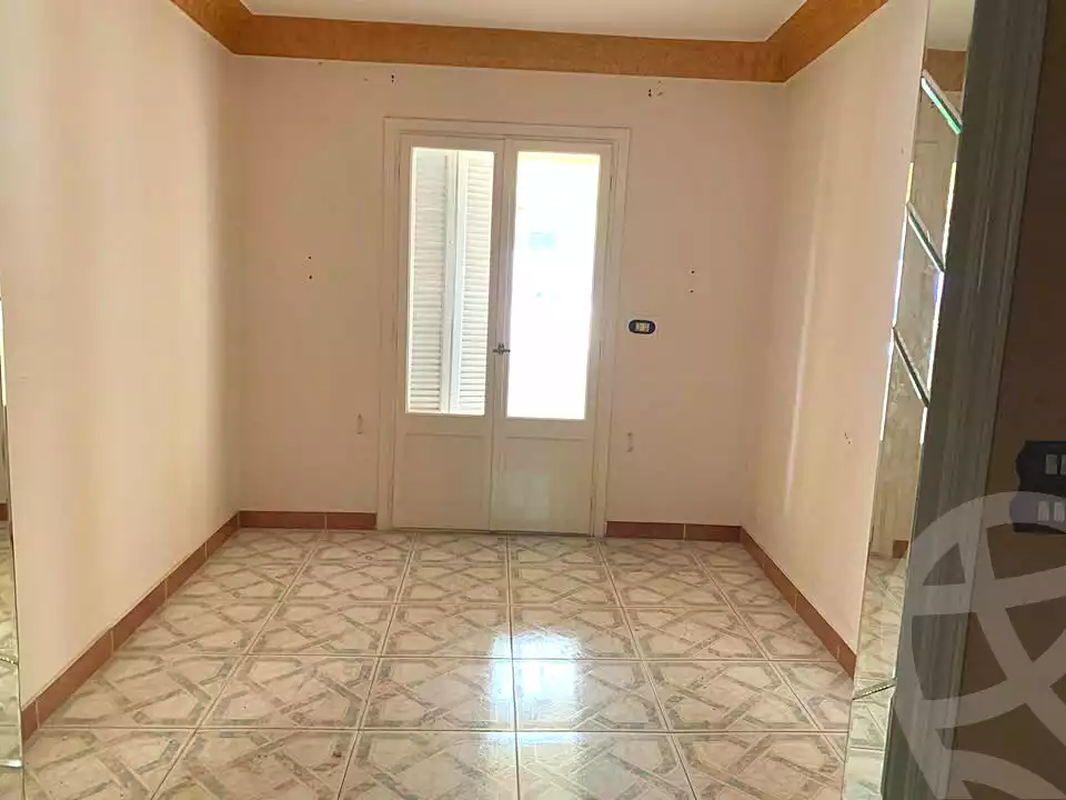https://aqarmap.com.eg/en/listing/6844106-for-rent-alexandria-moharram-bey