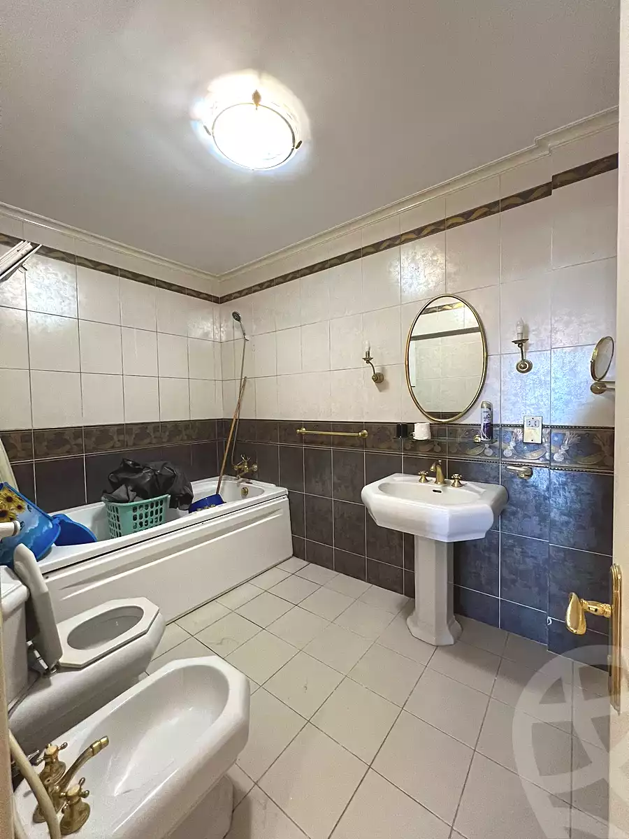 https://aqarmap.com.eg/en/listing/6844137-for-sale-alexandria-el-montazah-sheraton-towers
