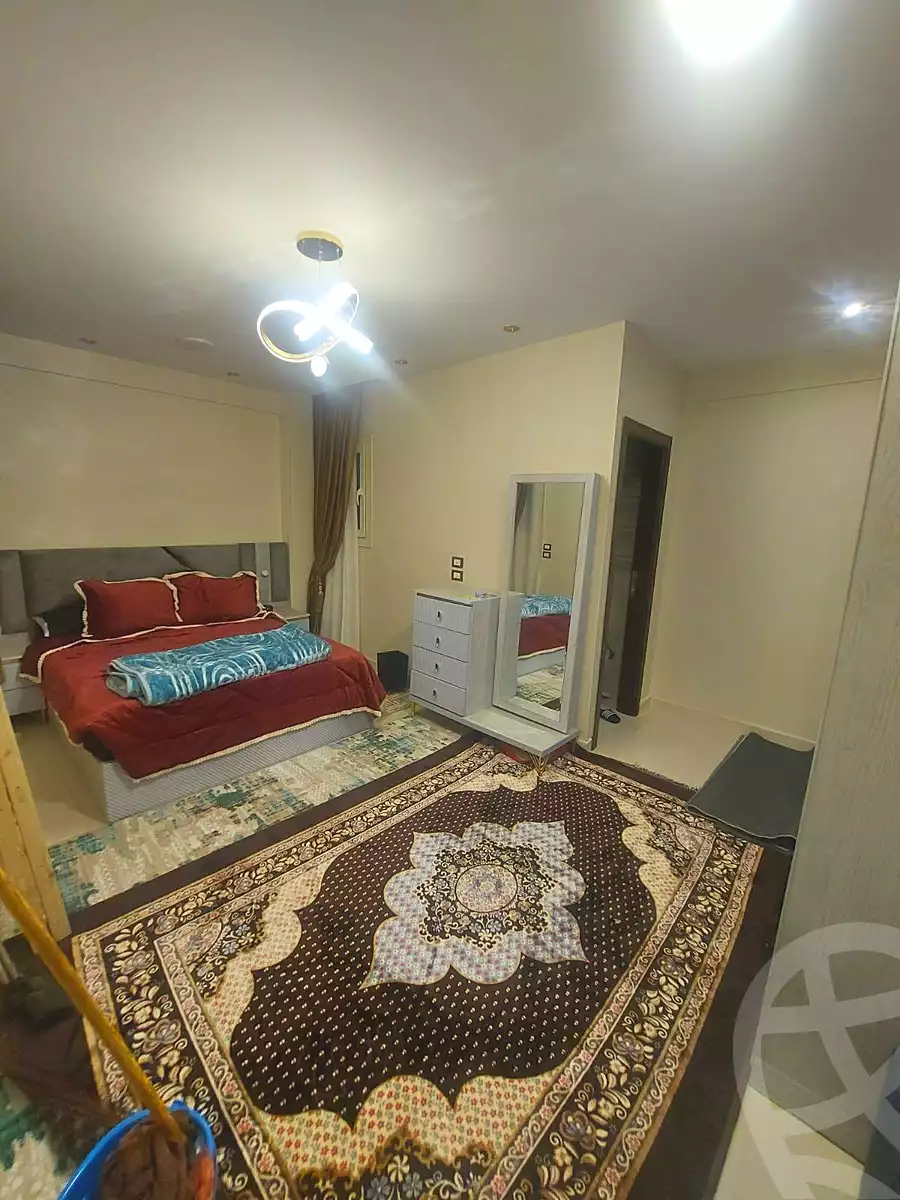 https://aqarmap.com.eg/en/listing/6844324-for-sale-cairo-helwan-el-shareaa-el-sharby-st