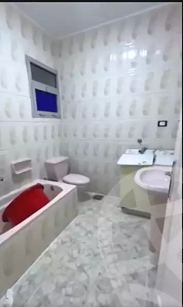 https://aqarmap.com.eg/ar/listing/6844380-for-sale-alexandria-al-agamy-shataa-el-nakheel