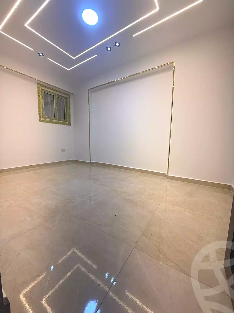 https://aqarmap.com.eg/ar/listing/6844425-for-sale-alexandria-sydy-bshr-sydy-bshr-bhry-shr-khld-bn-lwlyd