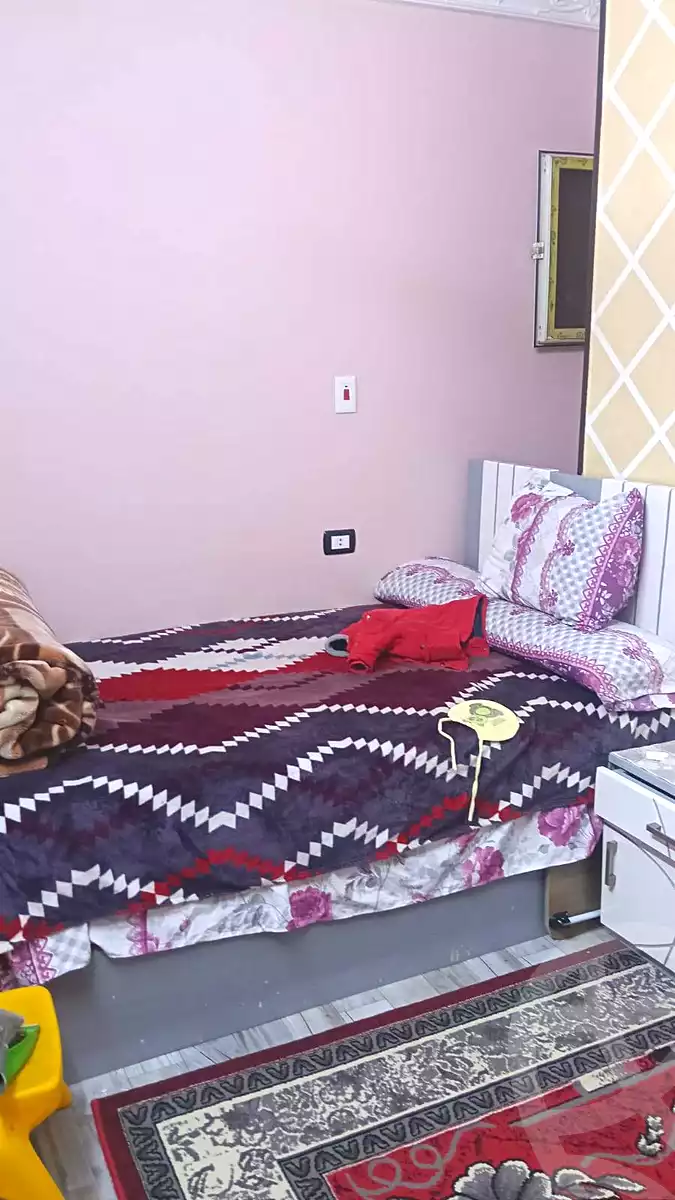 https://aqarmap.com.eg/ar/listing/6844466-for-sale-cairo-helwan-ahmed-enci-st