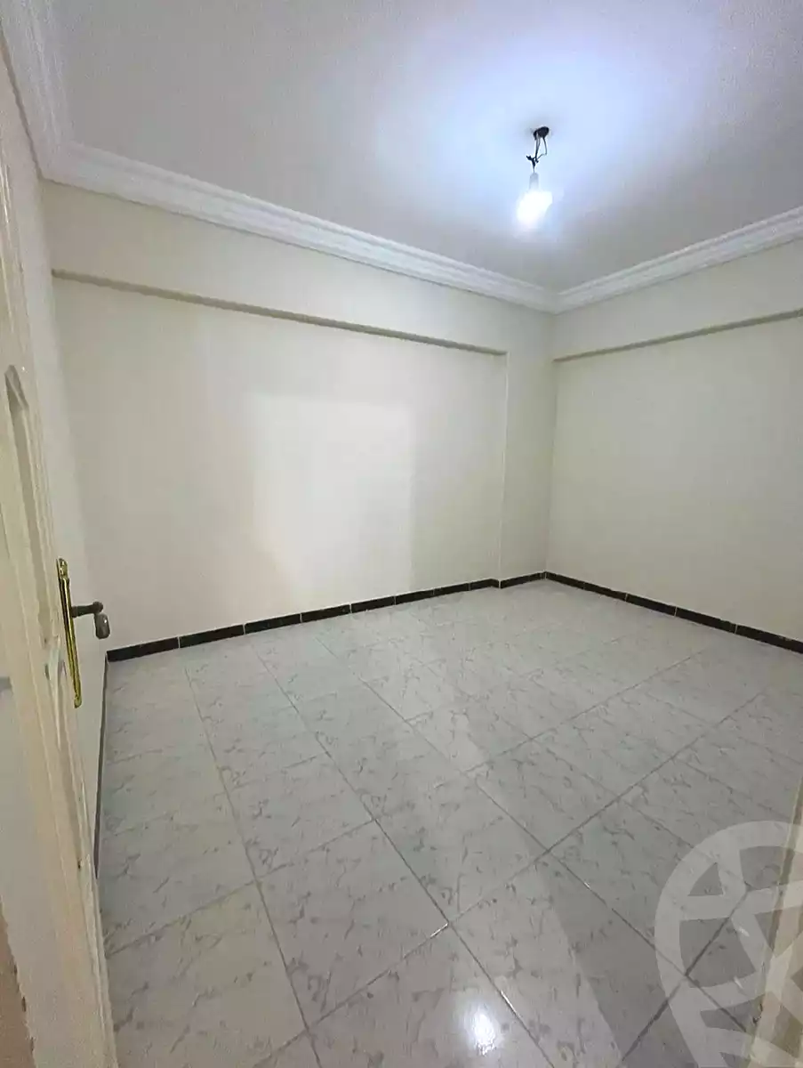 https://aqarmap.com.eg/ar/listing/6844593-for-sale-alexandria-sydy-bshr
