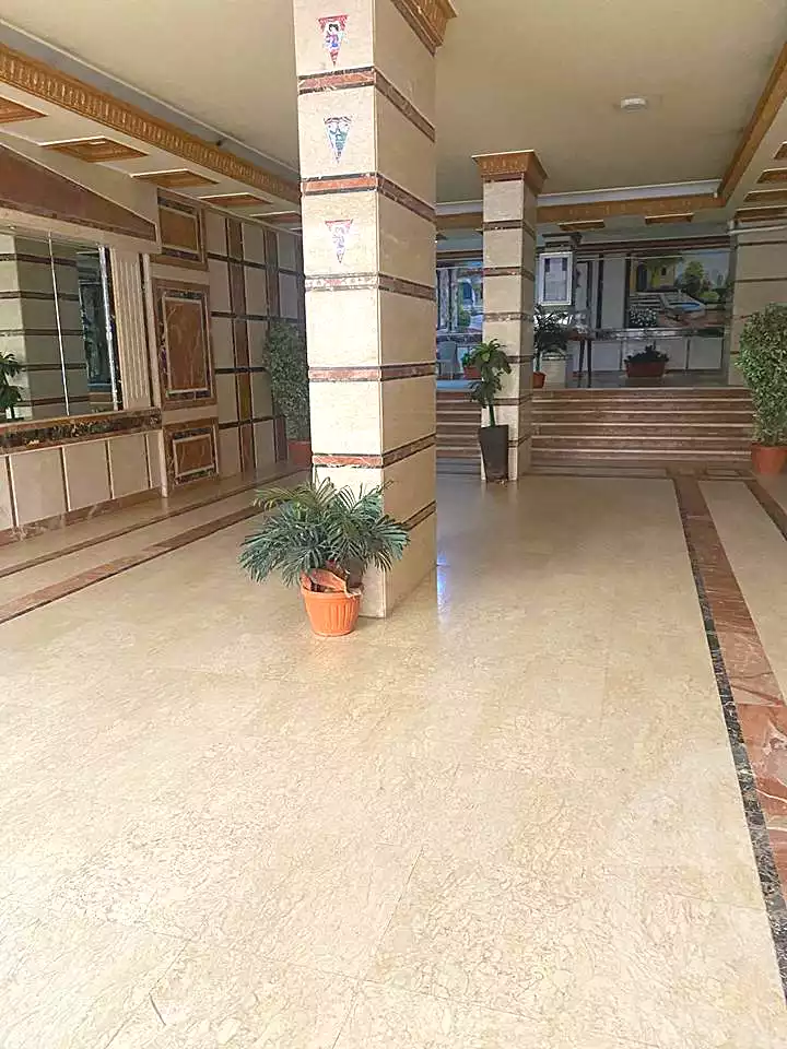 https://aqarmap.com.eg/ar/listing/6845025-for-sale-alexandria-el-montazah-compounds-in-el-montazah-green-view