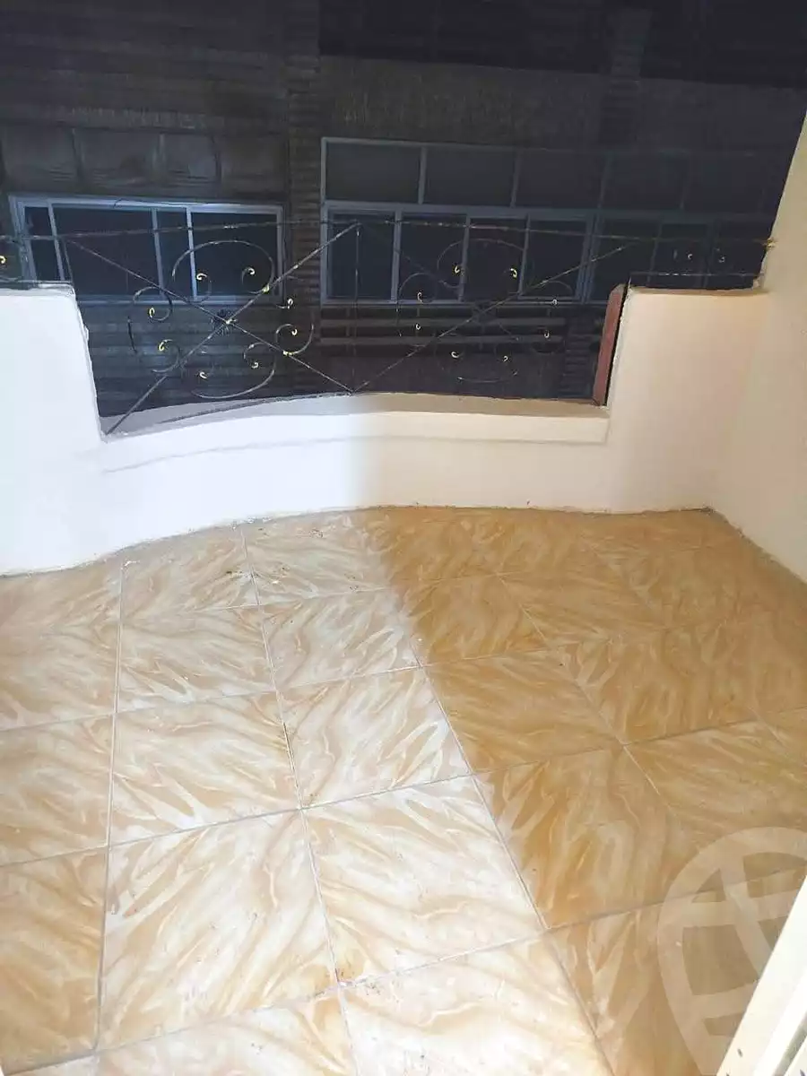 https://aqarmap.com.eg/en/listing/6845124-for-rent-alexandria-al-agamy-bw-ywsf
