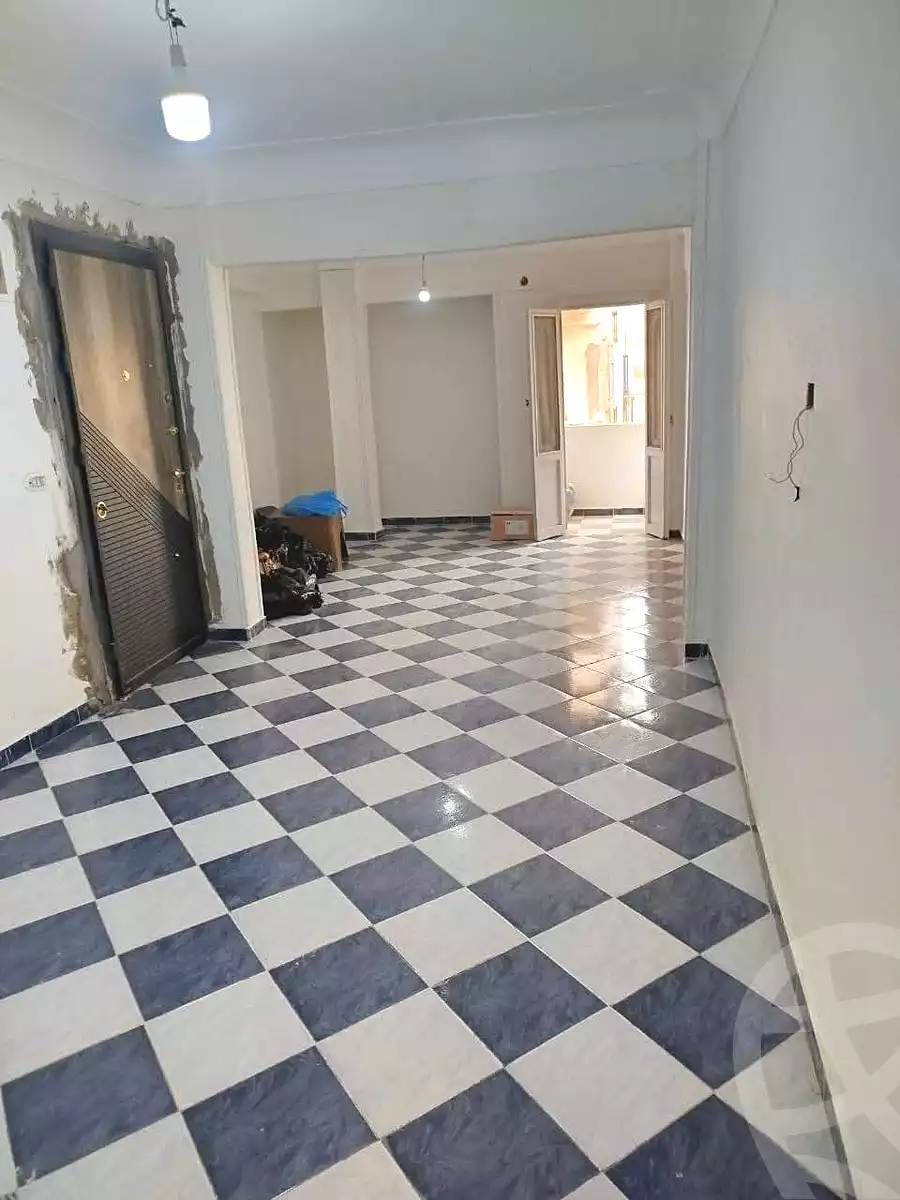 https://aqarmap.com.eg/ar/listing/6845495-for-sale-alexandria-al-agamy-el-hanouvel