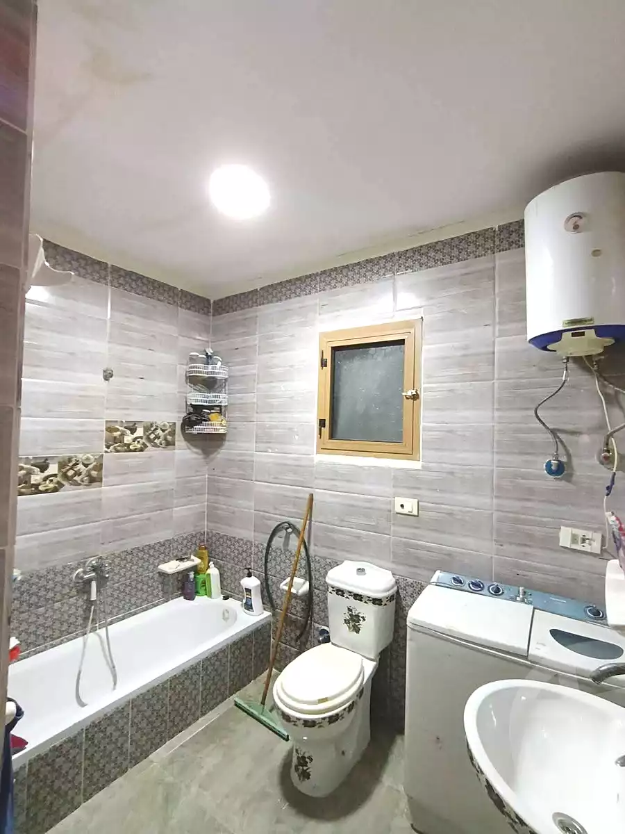 https://aqarmap.com.eg/en/listing/6845648-for-sale-alexandria-lsywf-el-falki