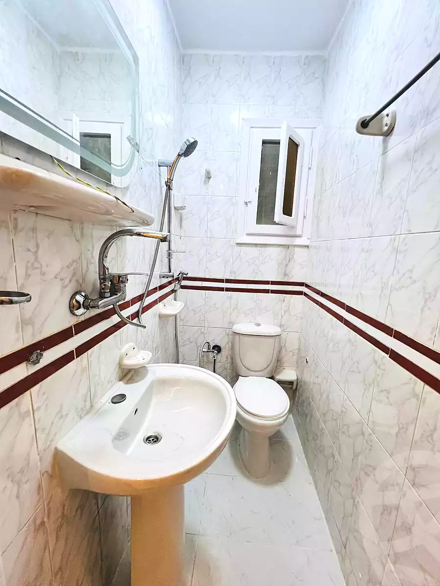 https://aqarmap.com.eg/en/listing/6845711-for-sale-alexandria-al-agamy-shataa-el-nakheel