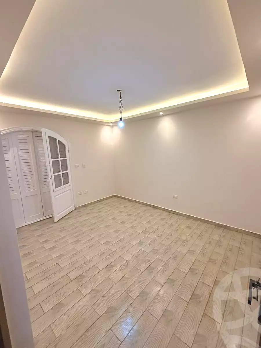 https://aqarmap.com.eg/ar/listing/6845821-for-sale-alexandria-al-agamy-lbytsh-el-hanafeya-st