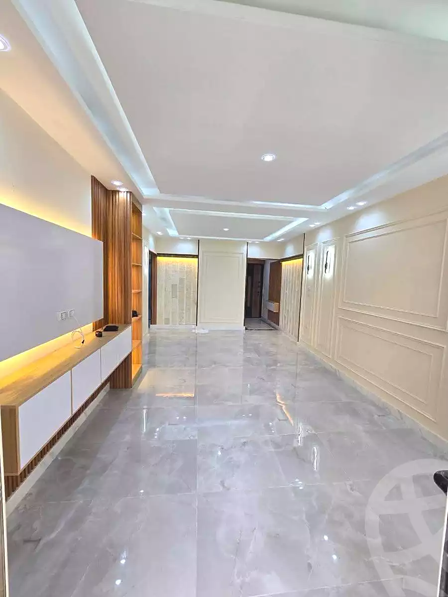 https://aqarmap.com.eg/ar/listing/6845832-for-sale-alexandria-sydy-bshr-sydy-bshr-bhry