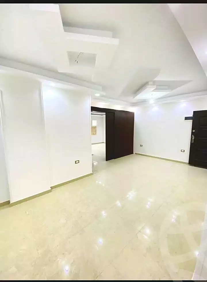 https://aqarmap.com.eg/en/listing/6845863-for-sale-alexandria-el-mandara-alex-el-mandara-bahri-sidi-kamal-st