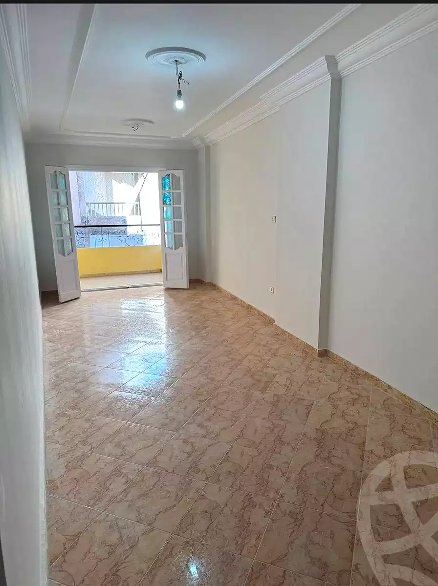 https://aqarmap.com.eg/ar/listing/6845898-for-sale-alexandria-sydy-bshr-sydy-bshr-bhry-shr-khld-bn-lwlyd