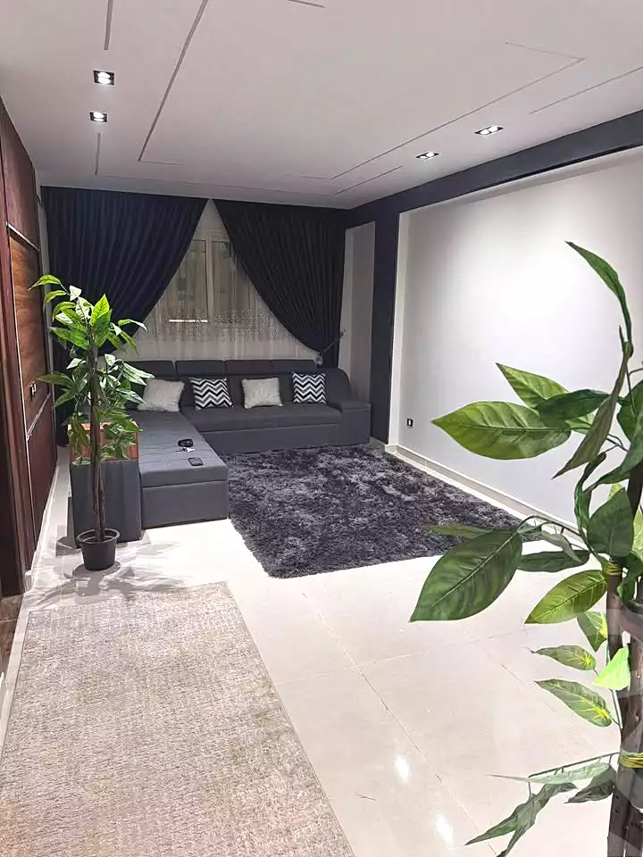 https://aqarmap.com.eg/ar/listing/6845909-for-sale-cairo-ain-shams-ain-shams-el-sharkia-el-eshrein-stt