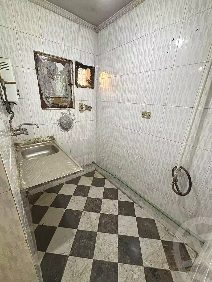 https://aqarmap.com.eg/ar/listing/6845928-for-sale-cairo-helwan-american-project-neighborhood-9