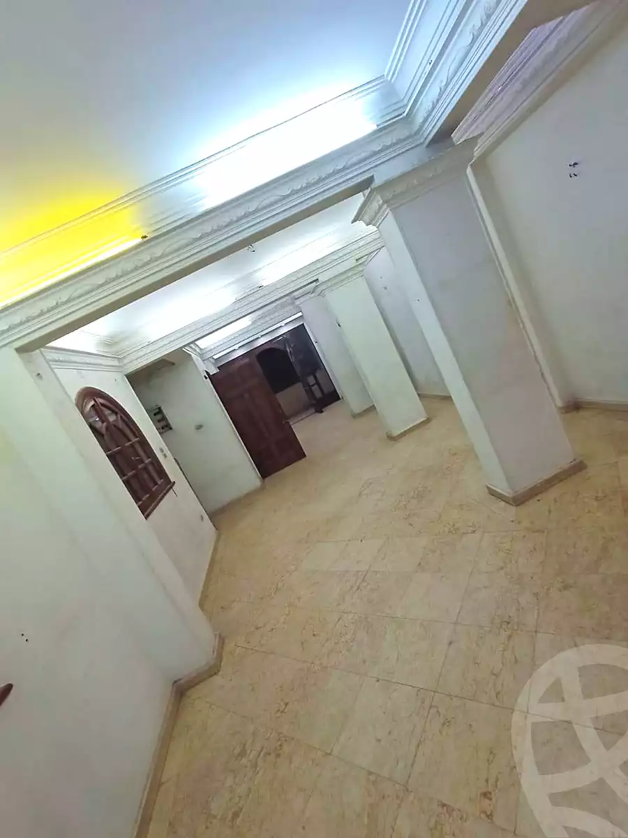 https://aqarmap.com.eg/ar/listing/6845997-for-sale-cairo-helwan-helwan-el-sharkeya-thabit-basha-st